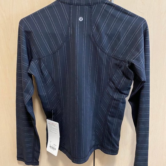 NEW Vintage Lululemon "Shape Up" Jacket Size 4!  Black Pinstripe! Perfect! - Picture 2 of 3